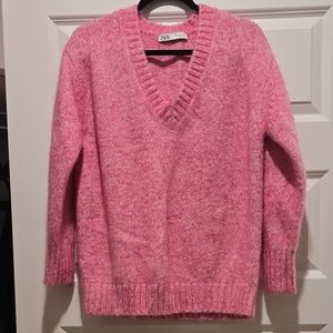 Zara Soft Pink V-Neck Sweater for Women